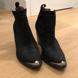 jeffrey campbell booties